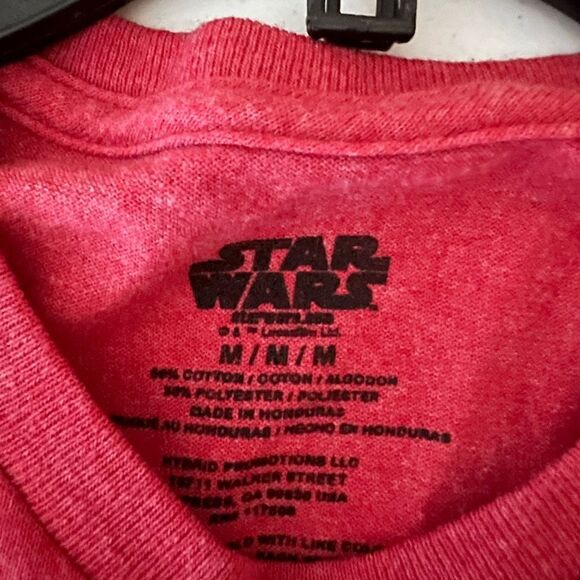 Star Wars red tshirt size medium - Picture 3 of 5